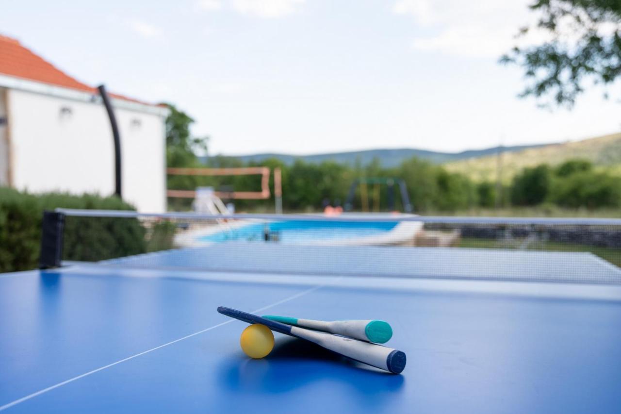 Holiday Home Sego With Private Pool Veliki Brocanac エクステリア 写真